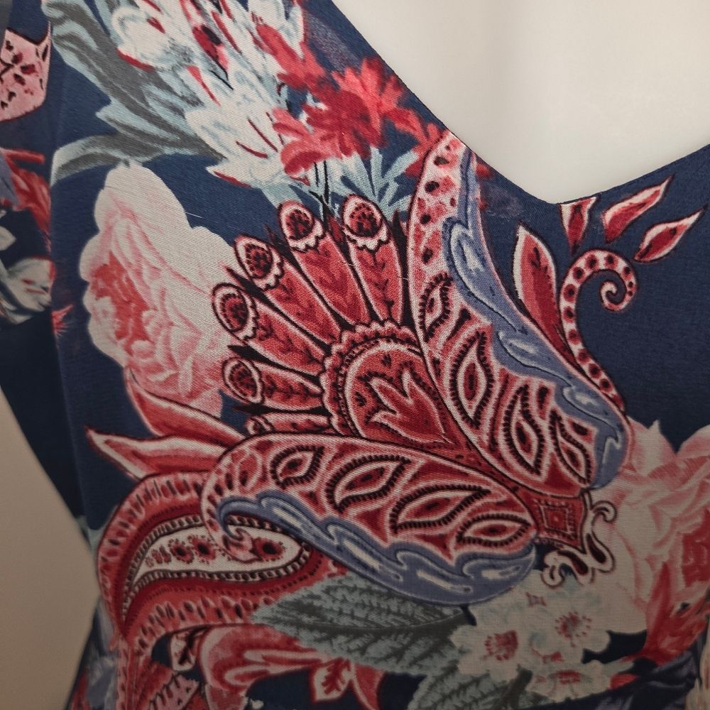 Lulus Romantic Fantasy Pink & Blue Floral Paisley Print Maxi Dress, Size Small - Picture 5 of 9